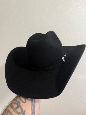 Twister Black Felt Western Cowboy Hat with Silver Conchos